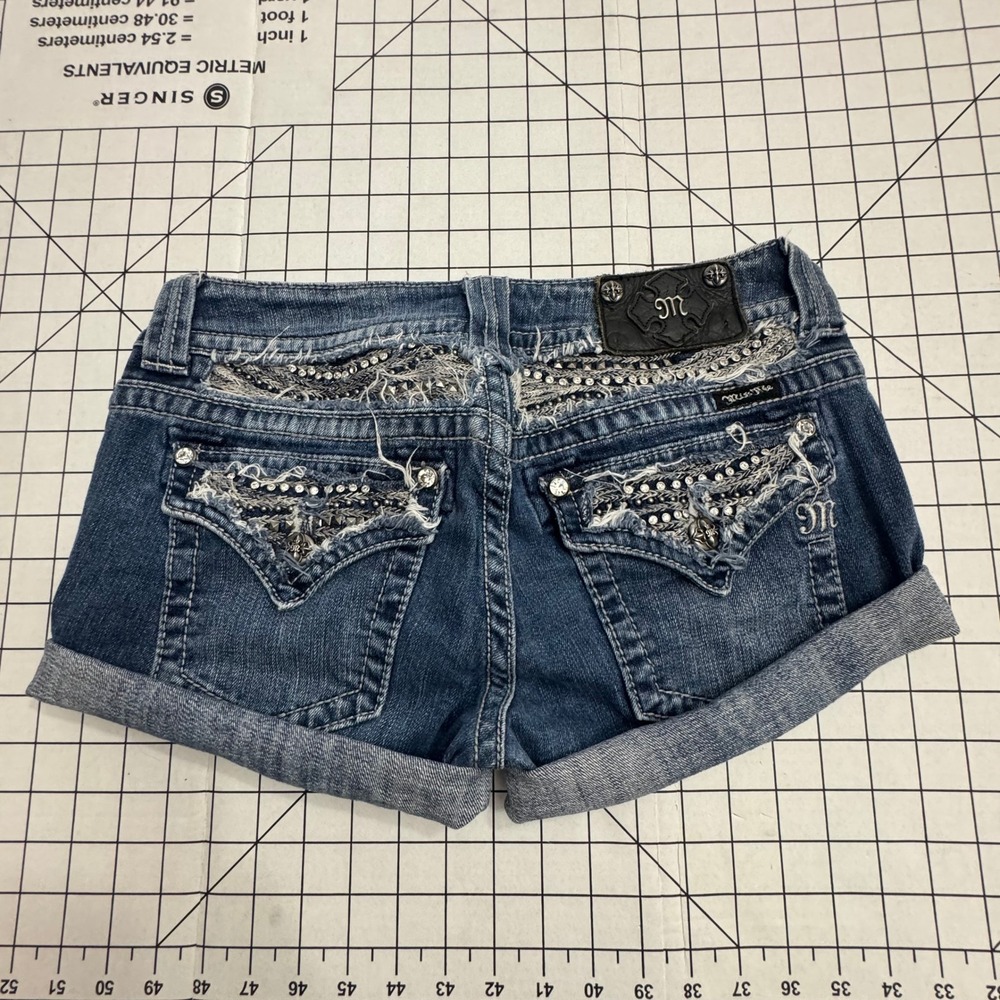 Miss Me JP6092T Embellished Distressed Denim Shorts Medium Wash Blue Womens 29